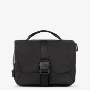 Fit Hanging Dopp Kit